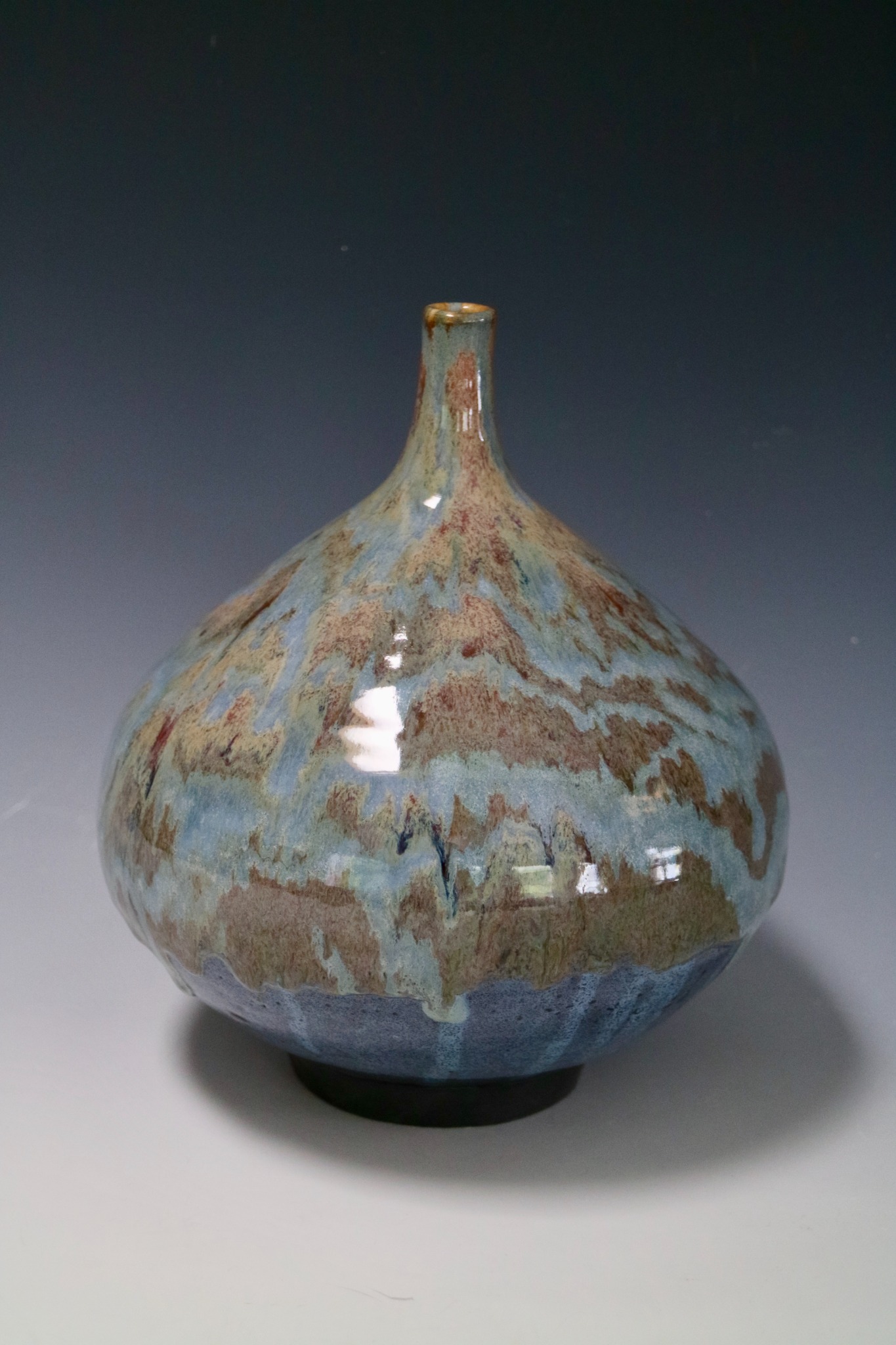 Sand & Blue-Sky Pot